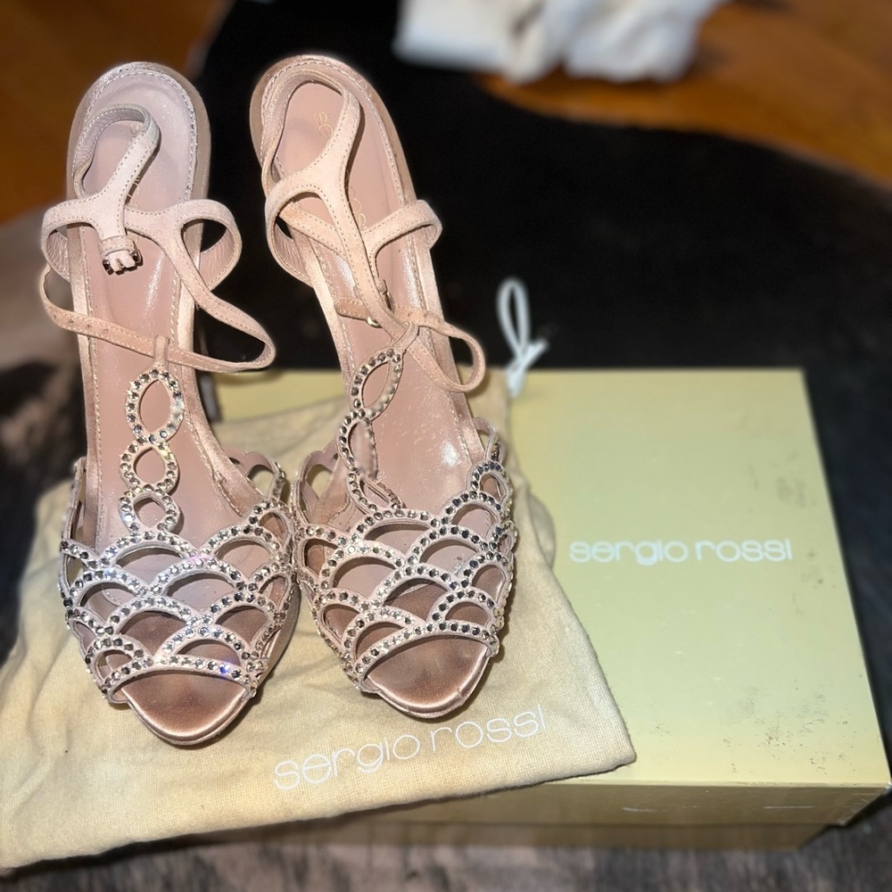 Sergio Rossi rose hold heels